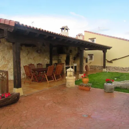 Casa Villamercedes * Hontanares de Eresma